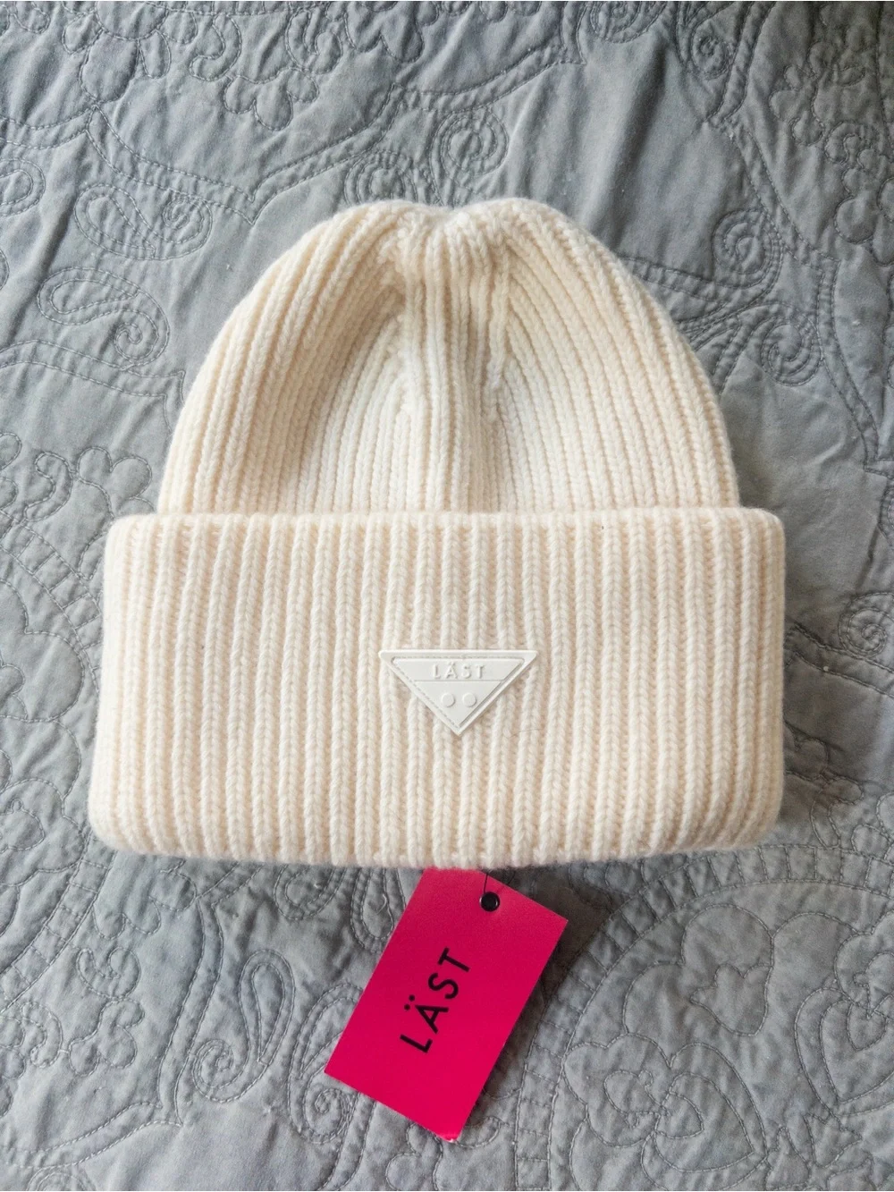 NWT LÄST 100% Extra Fine Merino Wool Beanie Cap Off White One Size